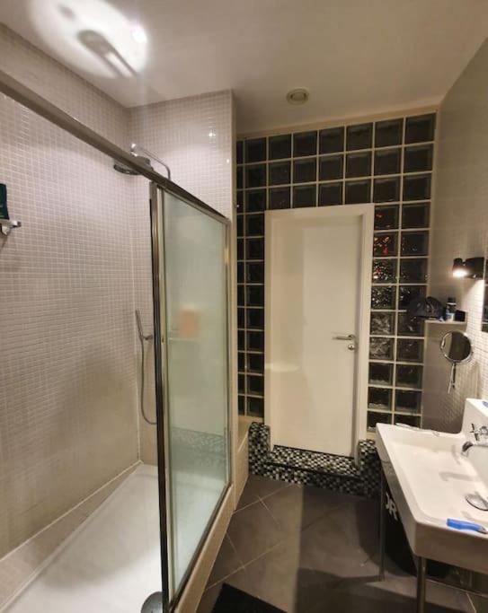 Complet De Charme - Cathedrale Appartement