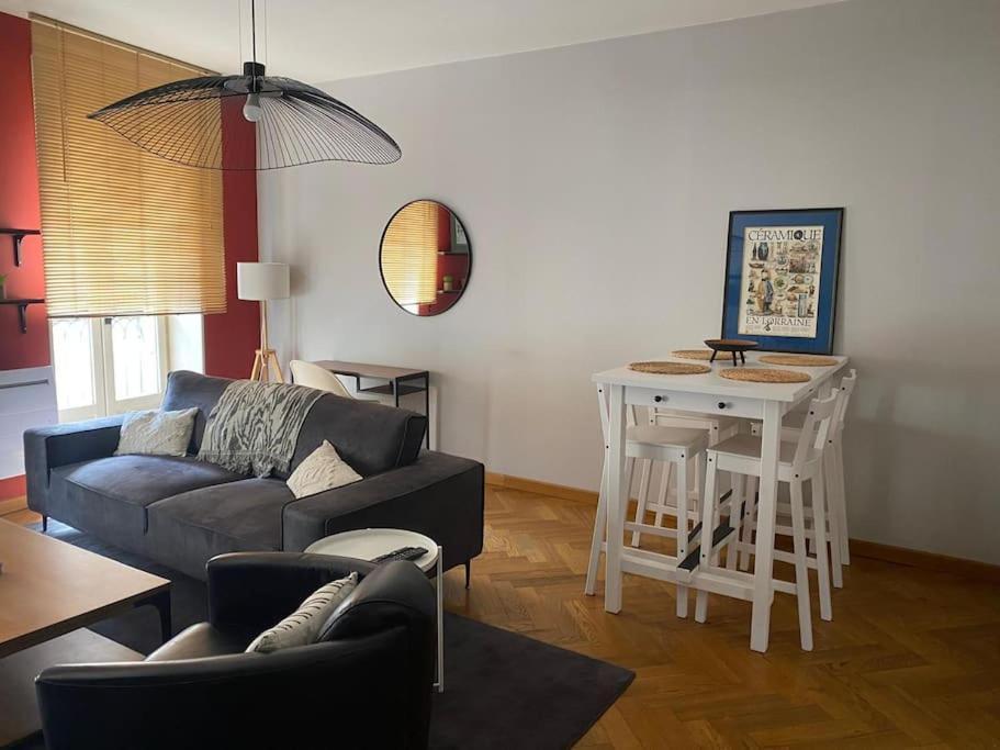 Complet De Charme - Cathedrale Appartement